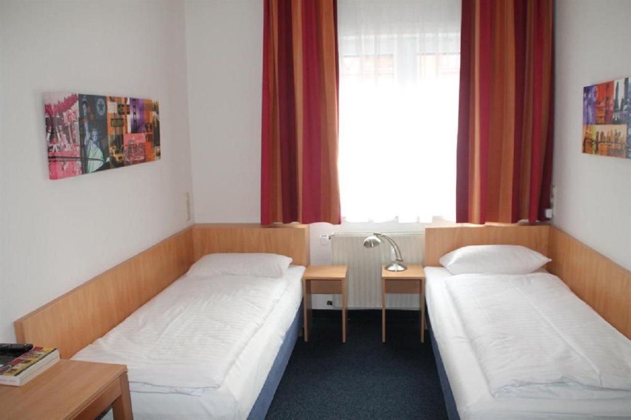 Hotel Roemerhof Hanau By Trip Inn Екстериор снимка