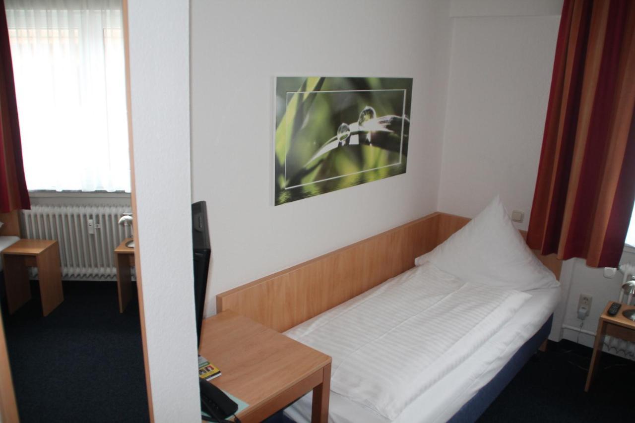 Hotel Roemerhof Hanau By Trip Inn Екстериор снимка